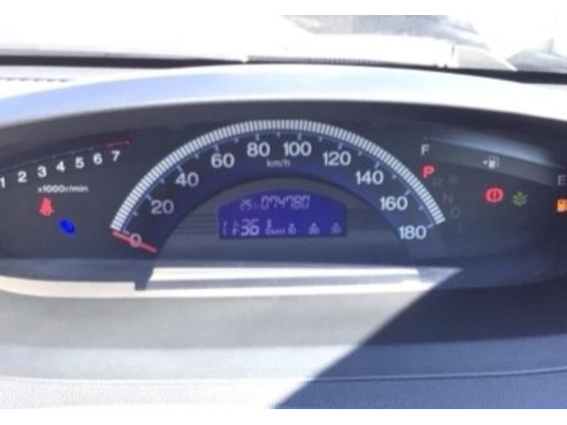 フリードスパイク Ｇエアロクールエディション　ＨＩＤ・フルセグ・メモリナビ・バックカメラ・純正ＡＷ・両側電動ドア・ＥＴＣ　エアロ　盗難防止装置　ＤＶＤ　スマ－トキ－　ＡＡＣ　Ｒカメラ　ＶＳＡ　Ｗエアバック（11枚目）