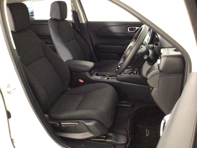 ヴェゼル ｅ：ＨＥＶＸ　ＬＥＤ・ホンダＣＯＮＮＥＣＴ・メモリナビ・ＤＶＤ・バックカメラ・純正ＡＷ・ＥＴＣ　前後障害物センサー　ＡＡＣ　イモビライザー　スマ－トキ－　誤発進抑制　ＰＷ　リアカメラ　クルコン　ＥＳＣ　ＥＴＣ装備（15枚目）