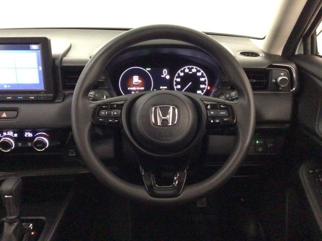 ヴェゼル ｅ：ＨＥＶＸ　ＬＥＤ・ホンダＣＯＮＮＥＣＴ・メモリナビ・ＤＶＤ・バックカメラ・純正ＡＷ・ＥＴＣ　前後障害物センサー　ＡＡＣ　イモビライザー　スマ－トキ－　誤発進抑制　ＰＷ　リアカメラ　クルコン　ＥＳＣ　ＥＴＣ装備（17枚目）