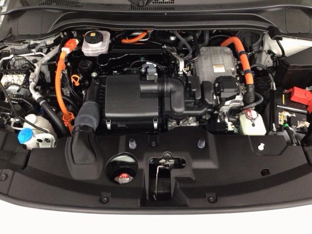 ヴェゼル ｅ：ＨＥＶＸ　ＬＥＤ・ホンダＣＯＮＮＥＣＴ・メモリナビ・ＤＶＤ・バックカメラ・純正ＡＷ・ＥＴＣ　前後障害物センサー　ＡＡＣ　イモビライザー　スマ－トキ－　誤発進抑制　ＰＷ　リアカメラ　クルコン　ＥＳＣ　ＥＴＣ装備（20枚目）