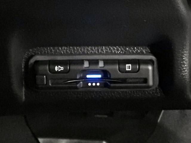 ヴェゼル ｅ：ＨＥＶＸ　ＬＥＤ・ホンダＣＯＮＮＥＣＴ・メモリナビ・ＤＶＤ・バックカメラ・純正ＡＷ・ＥＴＣ　前後障害物センサー　ＡＡＣ　イモビライザー　スマ－トキ－　誤発進抑制　ＰＷ　リアカメラ　クルコン　ＥＳＣ　ＥＴＣ装備（24枚目）