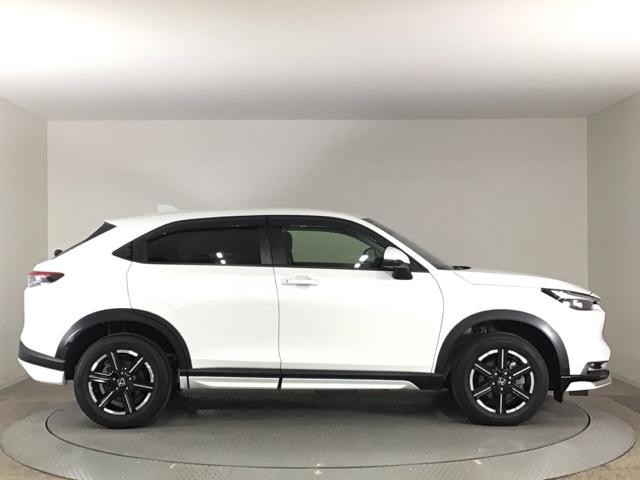 ヴェゼル ｅ：ＨＥＶＸ　ＬＥＤ・ホンダＣＯＮＮＥＣＴ・メモリナビ・ＤＶＤ・バックカメラ・純正ＡＷ・ＥＴＣ　前後障害物センサー　ＡＡＣ　イモビライザー　スマ－トキ－　誤発進抑制　ＰＷ　リアカメラ　クルコン　ＥＳＣ　ＥＴＣ装備（27枚目）