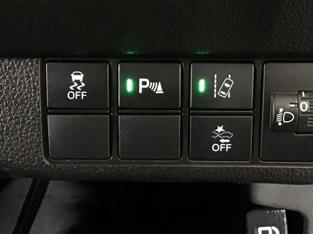 N-ONE プレミアムツアラー LEDライト・メモリナビ・CD・バックカメラ・純正AW・シートヒーター・ETC Pセンサー ターボエンジン カーテンエアバック LEDランプ USB接続 クルコン 前席シートヒーター イモビ ABS(7枚目)