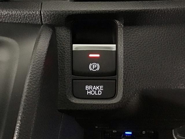 N-ONE プレミアムツアラー LEDライト・メモリナビ・CD・バックカメラ・純正AW・シートヒーター・ETC Pセンサー ターボエンジン カーテンエアバック LEDランプ USB接続 クルコン 前席シートヒーター イモビ ABS(9枚目)