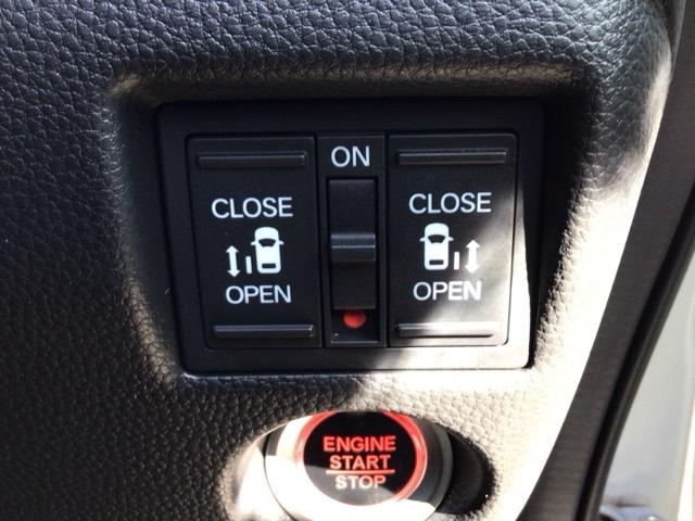 N-BOXカスタム L LED・フルセグ・メモリナビ・純正AW・シートヒーター・両側電動ドア・ETC 両席電動スライドドア Pソナー サイドエアバッグ ナビTV ベンチシート キーフリーシステム LEDライト AC スマキー(9枚目)