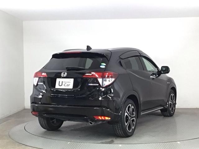 ヴェゼル ハイブリッドＺ・ホンダセンシング　ＬＥＤ・フルセグ・メモリナビ・バックカメラ・純正ＡＷ・シートヒーター・ＥＴＣ　レーダーサポート　ＤＶＤ再生機能　横滑り防止システム　バックアイカメラ　盗難防止装置　シートヒーター付　スマ－トキ－（4枚目）