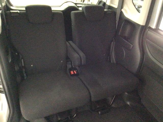 N-BOX GSSパッケージ LED・フルセグ・メモリナビ・バックカメラ・純正AW・両側電動ドア・ETC W電動ドア Iストップ ブレーキサポート ダブルエアバック TVナビ サイドカーテンエアバック 地デジ DVD視聴可 ABS(14枚目)