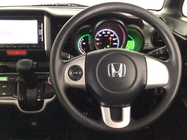 N-BOX GSSパッケージ LED・フルセグ・メモリナビ・バックカメラ・純正AW・両側電動ドア・ETC W電動ドア Iストップ ブレーキサポート ダブルエアバック TVナビ サイドカーテンエアバック 地デジ DVD視聴可 ABS(17枚目)