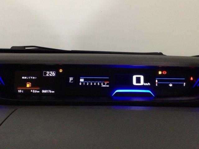 フリード Ｇ・ホンダセンシング　ワンセグ・ＣＤ・バックカメラ・シートヒーター・両側電動スライドドア・ＥＴＣ　追突被害軽減ブレーキ　Ｗエアバッグ　パワーウィンドウ　アクティブクルーズコントロール　スマートキ　カラーバックモニター（11枚目）