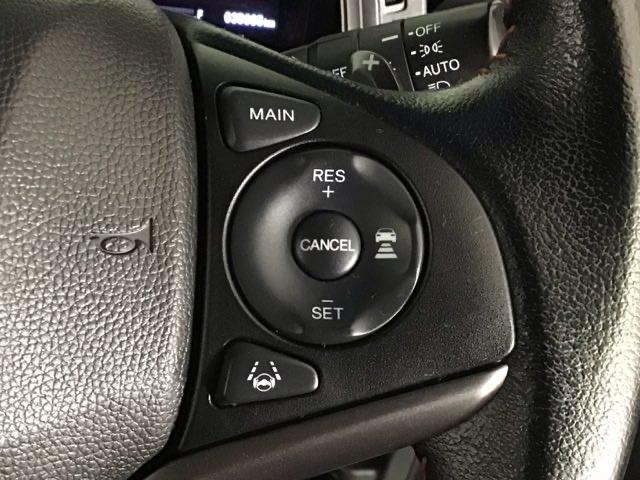 フィット ＲＳホンダセンシング　ＬＥＤ・フルセグ・メモリナビ・ＤＶＤ・バックカメラ・純正ＡＷ・ＥＴＣ　ＬＥＤヘッド　オートクルーズコントロール　Ｂカメラ　オートエアコン　アイドリングストップ　スマートキー　地デジＴＶ　横滑り防止（5枚目）