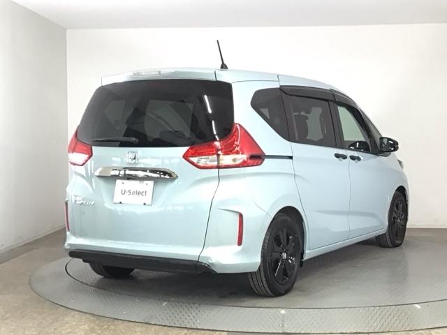 フリード+ Gブラックスタイル レンタUP・LED・フルセグ・メモリナビ・バックカメラ・純正AW・ETC イモビライザー スマ-トキ- VSA LEDライト シートヒーター フルセグTV USB ABS DVD クルーズコントロール(4枚目)