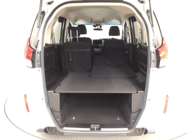 フリード+ Gブラックスタイル レンタUP・LED・フルセグ・メモリナビ・バックカメラ・純正AW・ETC イモビライザー スマ-トキ- VSA LEDライト シートヒーター フルセグTV USB ABS DVD クルーズコントロール(13枚目)