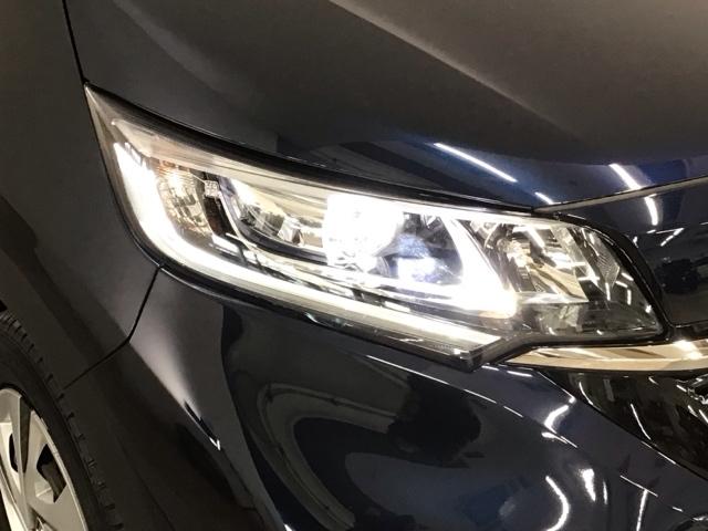 フリードハイブリッド ハイブリッド・Gホンダセンシング LED・フルセグ・メモリナビ・DVD・バックカメラ・シートヒーター・ETC 軽減ブレーキ キーフリーシステム DVD再生可能 後カメラ Aクルーズ 地デジフルセグTV LEDヘッドランプ シートH(3枚目)