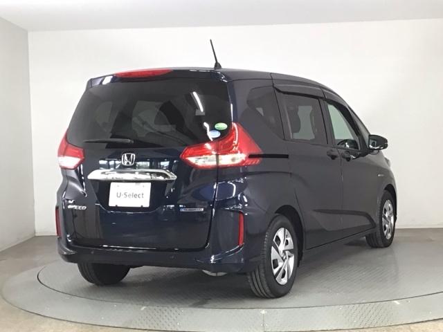 フリードハイブリッド ハイブリッド・Gホンダセンシング LED・フルセグ・メモリナビ・DVD・バックカメラ・シートヒーター・ETC 軽減ブレーキ キーフリーシステム DVD再生可能 後カメラ Aクルーズ 地デジフルセグTV LEDヘッドランプ シートH(4枚目)