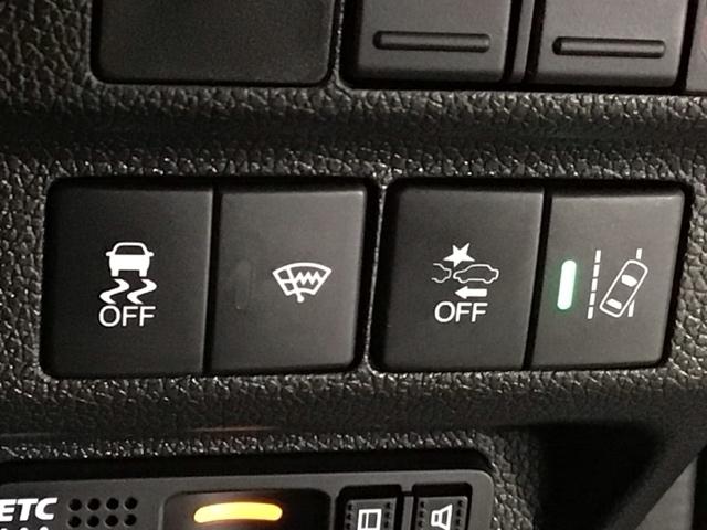 フリードハイブリッド ハイブリッド・Ｇホンダセンシング　ＬＥＤ・フルセグ・メモリナビ・後席モニター・純正ＡＷ・シートヒーター・ＥＴＣ　軽減ブレーキ　キーフリーシステム　ＤＶＤ再生可能　後カメラ　Ａクルーズ　地デジフルセグＴＶ　ＬＥＤヘッドランプ　シートＨ（8枚目）