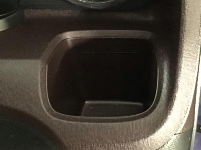 N-ONE プレミアム HID・フルセグ・メモリナビ・DVD・バックカメラ・社外AW・ETC DVD再生機能 運転席エアバック 横滑防止 ETC装備 地デジ バックモニター 助手席エアバック パワーステ フルオートエアコン(10枚目)