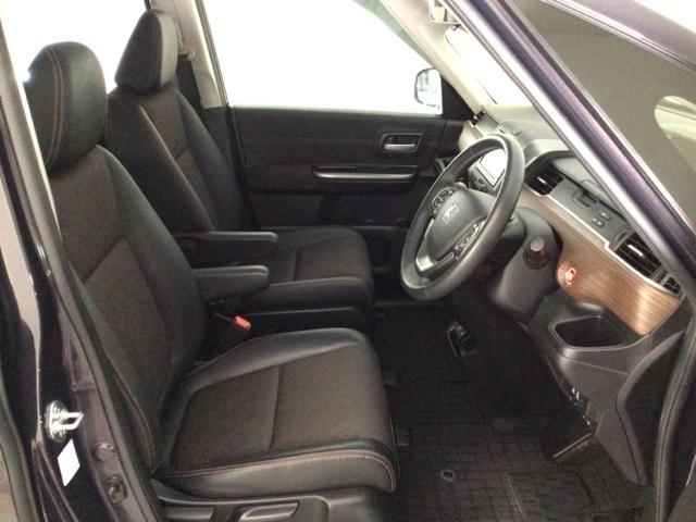 フリード クロスター　ＬＥＤ・フルセグ・メモリナビ・バックカメラ・純正ＡＷ・両側電動ドア・ＥＴＣ　ＵＳＢ　ＬＥＤヘッドライト　ＶＳＡ　サイドカーテンエアバック　ＤＶＤ再生　オートクルーズコントロール　スマ－トキ－　３列（15枚目）