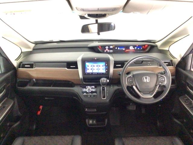 フリード クロスター　ＬＥＤ・フルセグ・メモリナビ・バックカメラ・純正ＡＷ・両側電動ドア・ＥＴＣ　ＵＳＢ　ＬＥＤヘッドライト　ＶＳＡ　サイドカーテンエアバック　ＤＶＤ再生　オートクルーズコントロール　スマ－トキ－　３列（16枚目）