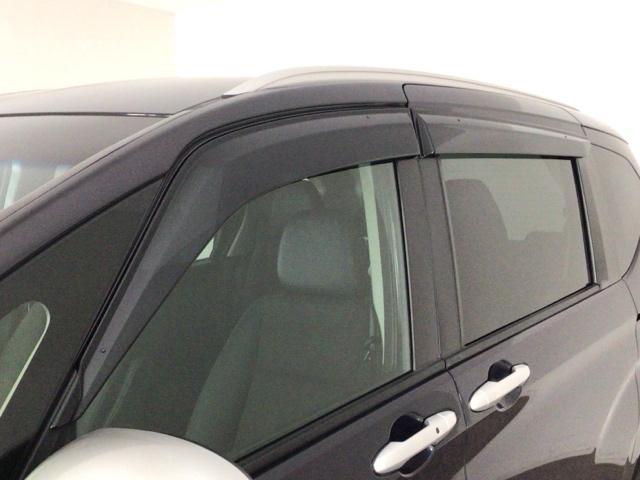 フリード クロスター　ＬＥＤ・フルセグ・メモリナビ・バックカメラ・純正ＡＷ・両側電動ドア・ＥＴＣ　ＵＳＢ　ＬＥＤヘッドライト　ＶＳＡ　サイドカーテンエアバック　ＤＶＤ再生　オートクルーズコントロール　スマ－トキ－　３列（22枚目）