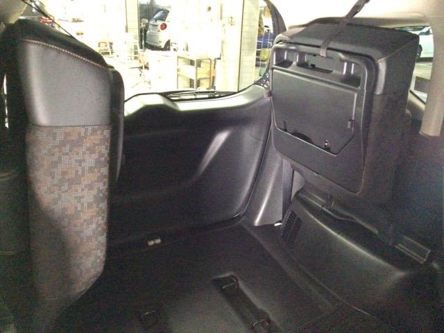 フリード クロスター　ＬＥＤ・フルセグ・メモリナビ・バックカメラ・純正ＡＷ・両側電動ドア・ＥＴＣ　ＵＳＢ　ＬＥＤヘッドライト　ＶＳＡ　サイドカーテンエアバック　ＤＶＤ再生　オートクルーズコントロール　スマ－トキ－　３列（25枚目）