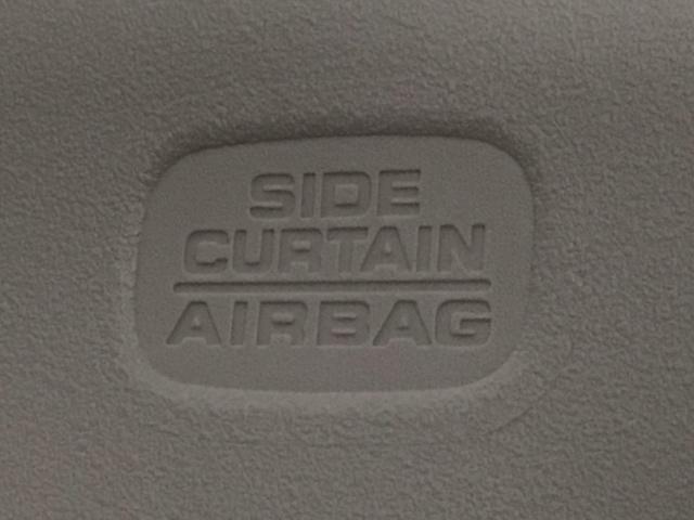 フリード クロスター　ＬＥＤ・フルセグ・メモリナビ・バックカメラ・純正ＡＷ・両側電動ドア・ＥＴＣ　ＵＳＢ　ＬＥＤヘッドライト　ＶＳＡ　サイドカーテンエアバック　ＤＶＤ再生　オートクルーズコントロール　スマ－トキ－　３列（40枚目）