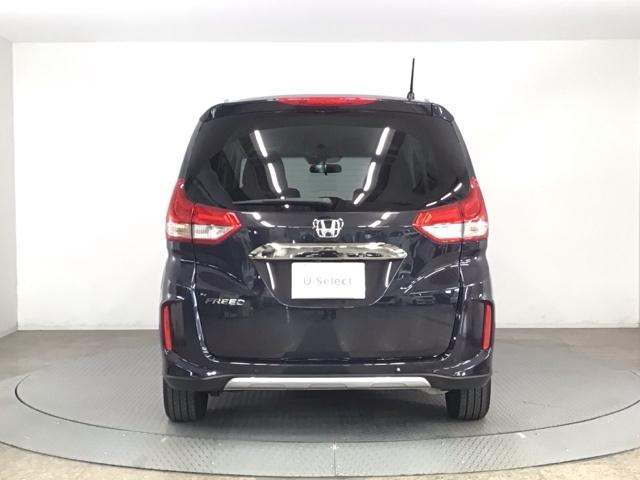 フリード クロスター　ＬＥＤ・フルセグ・メモリナビ・バックカメラ・純正ＡＷ・両側電動ドア・ＥＴＣ　ＵＳＢ　ＬＥＤヘッドライト　ＶＳＡ　サイドカーテンエアバック　ＤＶＤ再生　オートクルーズコントロール　スマ－トキ－　３列（42枚目）