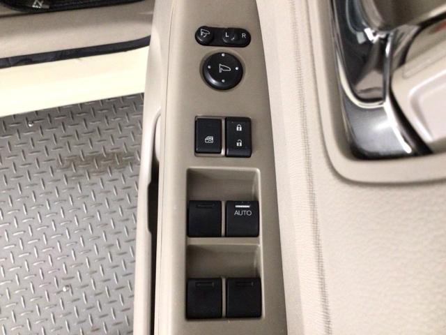 N-BOX G・ターボパッケージ HID・ワンセグ・メモリナビ・バックカメラ・純正AW・両側電動ドア・ETC 両側自動ドア 横滑り防止システム AUTOエアコン ターボエンジン ETC装備 Wエアバッグ パワーステアリング ABS(44枚目)