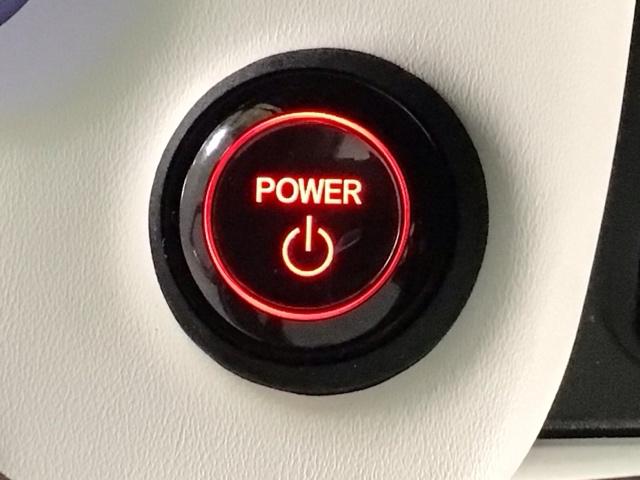 フィット ｅ：ＨＥＶホーム　レンタＵＰ・ＬＥＤ・ホンダＣＯＮＮＥＣＴ・メモリナビ・バックカメラ・ＥＴＣ　前後誤発進抑制機能　クリソナ　助手席エアバッグ　運転席エアバッグ　シートヒーター　ＬＥＤライト　ＵＳＢ接続　ＡＢＳ　キーレス（39枚目）