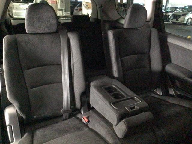 オデッセイ MX・エアロパッケージ HID・フルセグ・HDDナビ・バックカメラ・純正AW・横滑り防止措置・ETC キーレス 3列シート Bカメ スマートキー DVD再生 フルセグTV ESC ETC付 ABS USB エアバッグ(14枚目)