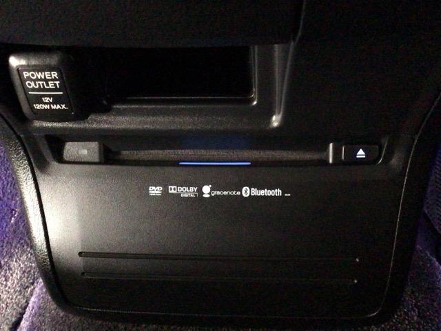 オデッセイ MX・エアロパッケージ HID・フルセグ・HDDナビ・バックカメラ・純正AW・横滑り防止措置・ETC キーレス 3列シート Bカメ スマートキー DVD再生 フルセグTV ESC ETC付 ABS USB エアバッグ(30枚目)