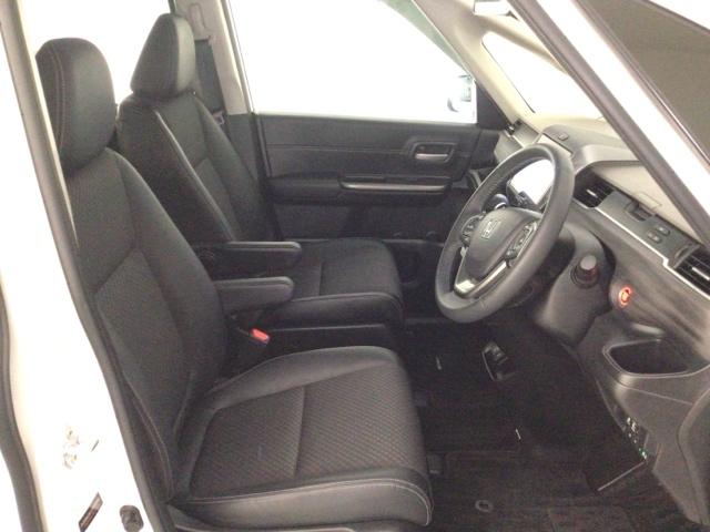 フリード Ｇ　ＬＥＤ・フルセグ・メモリナビ・バックカメラ・純正ＡＷ・シートヒーター・ＥＴＣ　パーキングセンサー　Ａクルーズ　３列シート　カーテンエアバック　ＬＥＤヘッドライト　パワーウインドウ　地デジ　Ｒカメラ（15枚目）