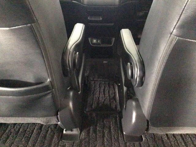 フリード Ｇ　ＬＥＤ・フルセグ・メモリナビ・バックカメラ・純正ＡＷ・シートヒーター・ＥＴＣ　パーキングセンサー　Ａクルーズ　３列シート　カーテンエアバック　ＬＥＤヘッドライト　パワーウインドウ　地デジ　Ｒカメラ（29枚目）