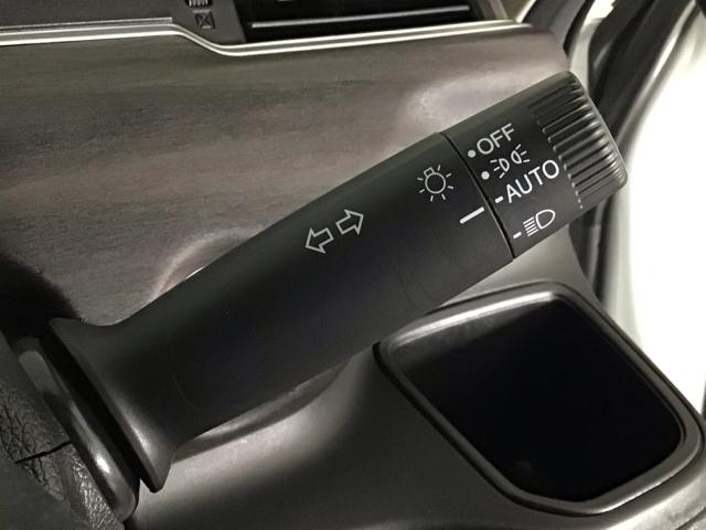 フリード Ｇ　ＬＥＤ・フルセグ・メモリナビ・バックカメラ・純正ＡＷ・シートヒーター・ＥＴＣ　パーキングセンサー　Ａクルーズ　３列シート　カーテンエアバック　ＬＥＤヘッドライト　パワーウインドウ　地デジ　Ｒカメラ（42枚目）