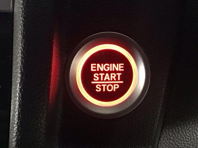 フィット ＲＳホンダセンシング　ＬＥＤ・フルセグ・メモリナビ・ＤＶＤ・バックカメラ・純正ＡＷ・ＥＴＣ　ＬＥＤヘッド　オートクルーズコントロール　Ｂカメラ　オートエアコン　アイドリングストップ　スマートキー　地デジＴＶ　横滑り防止（32枚目）