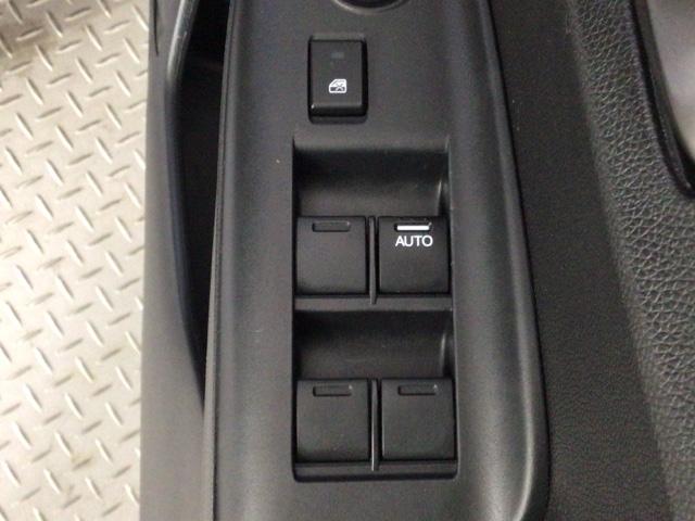 フィット ＲＳホンダセンシング　ＬＥＤ・フルセグ・メモリナビ・ＤＶＤ・バックカメラ・純正ＡＷ・ＥＴＣ　ＬＥＤヘッド　オートクルーズコントロール　Ｂカメラ　オートエアコン　アイドリングストップ　スマートキー　地デジＴＶ　横滑り防止（41枚目）