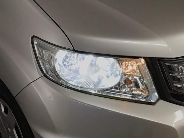 フリードスパイクハイブリッド ジャストセレクション　ＨＩＤ・フルセグ・メモリナビ・ＤＶＤ・バックカメラ・ＥＣＯＮスイッチ・ＥＴＣ　Ｓキー　キーフリー　横滑り防止機能　ＤＶＤ視聴　後カメラ　地デジ　ナビＴＶ　エアコン　両側スライド片側電動　ＡＢＳ（3枚目）