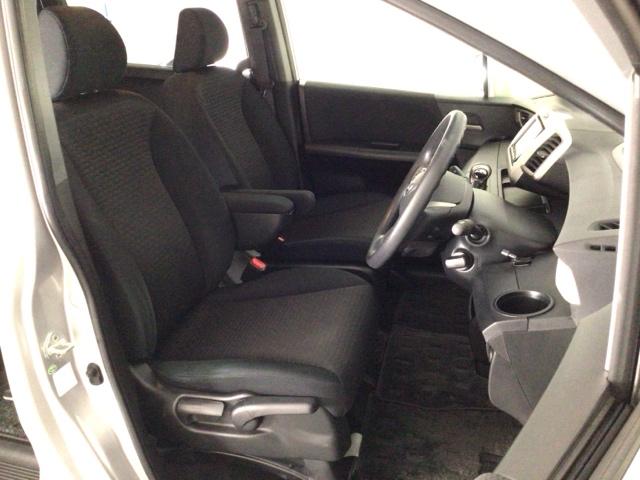 フリードスパイクハイブリッド ジャストセレクション　ＨＩＤ・フルセグ・メモリナビ・ＤＶＤ・バックカメラ・ＥＣＯＮスイッチ・ＥＴＣ　Ｓキー　キーフリー　横滑り防止機能　ＤＶＤ視聴　後カメラ　地デジ　ナビＴＶ　エアコン　両側スライド片側電動　ＡＢＳ（15枚目）