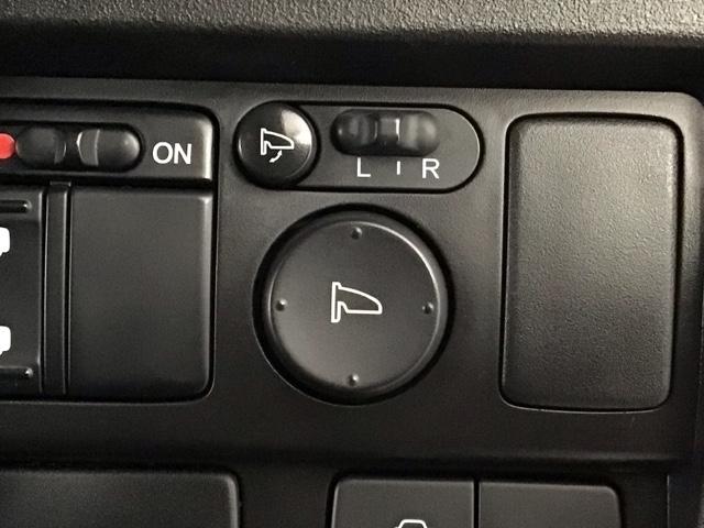 フリードスパイクハイブリッド ジャストセレクション　ＨＩＤ・フルセグ・メモリナビ・ＤＶＤ・バックカメラ・ＥＣＯＮスイッチ・ＥＴＣ　Ｓキー　キーフリー　横滑り防止機能　ＤＶＤ視聴　後カメラ　地デジ　ナビＴＶ　エアコン　両側スライド片側電動　ＡＢＳ（34枚目）