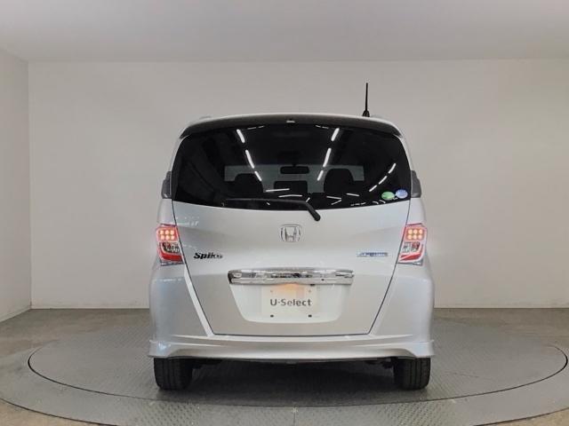 フリードスパイクハイブリッド ジャストセレクション　ＨＩＤ・フルセグ・メモリナビ・ＤＶＤ・バックカメラ・ＥＣＯＮスイッチ・ＥＴＣ　Ｓキー　キーフリー　横滑り防止機能　ＤＶＤ視聴　後カメラ　地デジ　ナビＴＶ　エアコン　両側スライド片側電動　ＡＢＳ（36枚目）