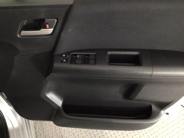 フリードスパイクハイブリッド ジャストセレクション　ＨＩＤ・フルセグ・メモリナビ・ＤＶＤ・バックカメラ・ＥＣＯＮスイッチ・ＥＴＣ　Ｓキー　キーフリー　横滑り防止機能　ＤＶＤ視聴　後カメラ　地デジ　ナビＴＶ　エアコン　両側スライド片側電動　ＡＢＳ（37枚目）