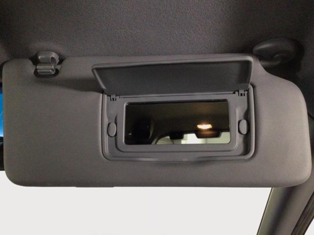 フリードスパイクハイブリッド ジャストセレクション　ＨＩＤ・フルセグ・メモリナビ・ＤＶＤ・バックカメラ・ＥＣＯＮスイッチ・ＥＴＣ　Ｓキー　キーフリー　横滑り防止機能　ＤＶＤ視聴　後カメラ　地デジ　ナビＴＶ　エアコン　両側スライド片側電動　ＡＢＳ（39枚目）