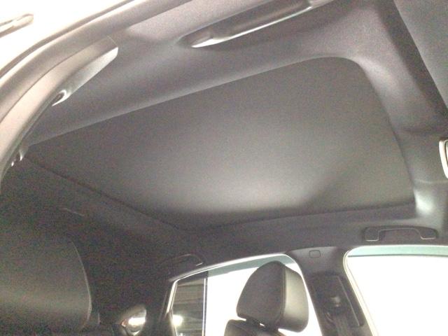 シビック ｅ：ＨＥＶＥＸ　デモカーＵＰ・ＬＥＤ・フルセグ・メモリナビ・純正ＡＷ・ホンダＣＯＮＮＥＣＴ　衝突被害軽減ブレーキ　Ｂカメラ　シートヒーター　ＥＴＣ　ＬＥＤヘッドライト　サイドカーテンエアバック　サンルーフ　ＥＳＣ（26枚目）