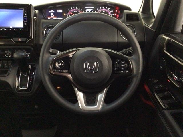 Ｎ－ＢＯＸカスタム Ｇ・Ｌホンダセンシング　ＬＥＤ・フルセグ・メモリナビ・バックカメラ・純正ＡＷ・両側電動ドア・ＥＴＣ　地デジＴＶ　助手席エアバッグ　キーレス　セキュリティーアラーム　スマ－トキ－　リアカメラ　ナビＴＶ　前車追従機能　ＵＳＢ（17枚目）