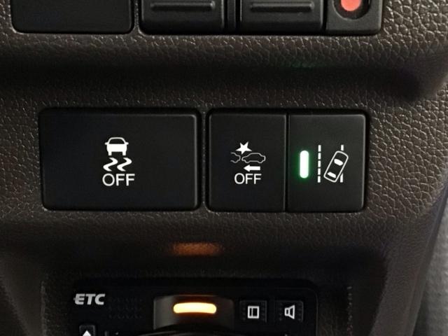 フリード Ｇ・ホンダセンシング　フルセグ・メモリナビ・ＤＶＤ・ＣＤ・バックカメラ・両側電動ドア・ＥＴＣ　Ｆセグ　追突被害軽減ブレーキ　ｉストップ　Ｗエアバッグ　パワーウィンドウ　アクティブクルーズコントロール　スマートキ　ＶＳＡ（7枚目）