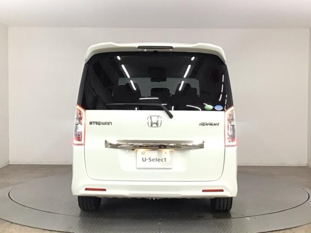 ステップワゴンスパーダ Ｚクールスピリット　ＨＩＤ・フルセグ・メモリナビ・バックカメラ・純正ＡＷ・両側電動ドア・ＥＴＣ　キーフリー　ナビＴＶ　横滑防止　ＤＶＤ視聴可能　フルオートエアコン　パワーウインドウ　Ａクルーズ　三列シート　パワステ（30枚目）