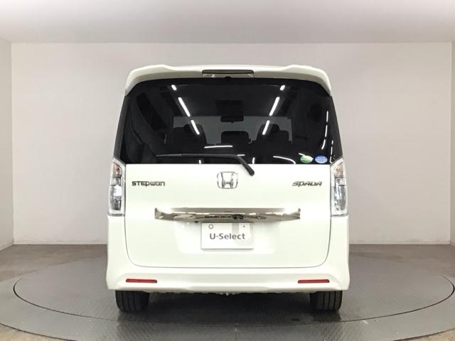 ステップワゴンスパーダ Ｚクールスピリット　ＨＩＤ・フルセグ・メモリナビ・バックカメラ・純正ＡＷ・両側電動ドア・ＥＴＣ　キーフリー　ナビＴＶ　横滑防止　ＤＶＤ視聴可能　フルオートエアコン　パワーウインドウ　Ａクルーズ　三列シート　パワステ（43枚目）