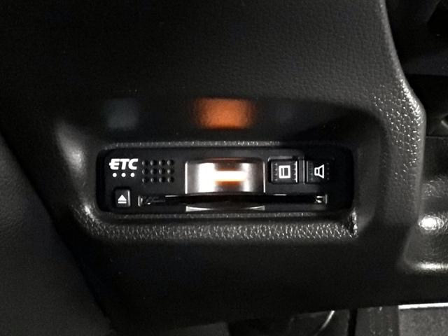 フィット １３Ｇ・Ｌホンダセンシング　ＬＥＤ・フルセグ・メモリナビ・ＤＶＤ・バックカメラ・ＥＣＯＮスイッチ・ＥＴＣ　衝突軽減　盗難防止装置　ＬＥＤライト　オートエアコン　ＶＳＡ　スマ－トキ－　キーフリー　クルコン　サイドエアバッグ　４ＷＤ（10枚目）