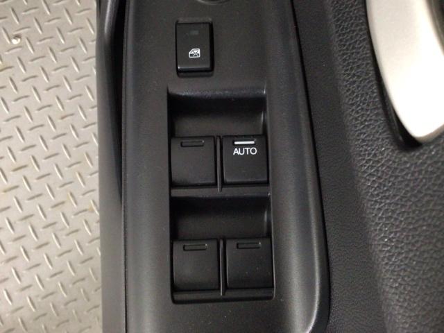 フィット １３Ｇ・Ｌホンダセンシング　ＬＥＤ・フルセグ・メモリナビ・ＤＶＤ・バックカメラ・ＥＣＯＮスイッチ・ＥＴＣ　衝突軽減　盗難防止装置　ＬＥＤライト　オートエアコン　ＶＳＡ　スマ－トキ－　キーフリー　クルコン　サイドエアバッグ　４ＷＤ（38枚目）