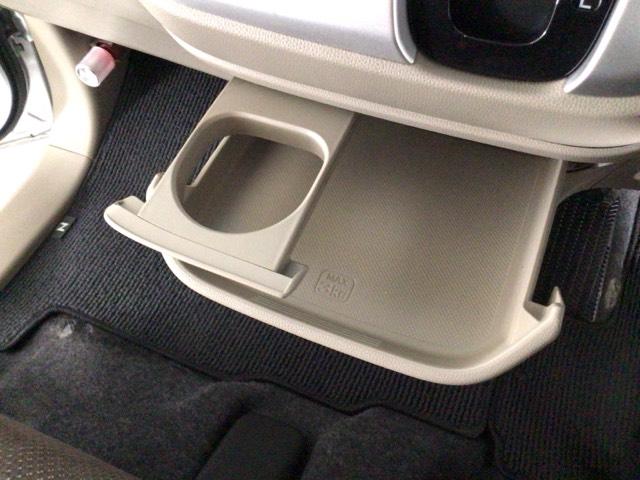 N-WGN Gコンフォートパッケージ HID・フルセグ・メモリナビ・DVD・バックカメラ・シートヒーター・ETC フルセグテレビ 横滑り防止システム 追突軽減ブレーキ スマートキー オートエアコン ベンチシート カーテンエアバッグ ABS(11枚目)