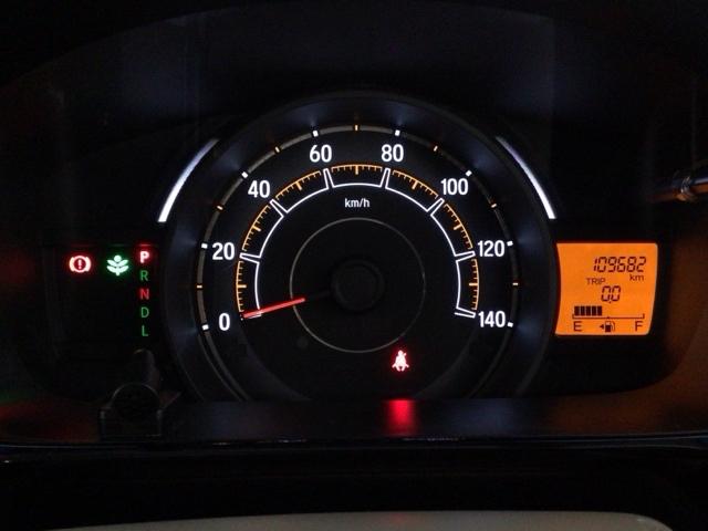 N-WGN Gコンフォートパッケージ HID・フルセグ・メモリナビ・DVD・バックカメラ・シートヒーター・ETC フルセグテレビ 横滑り防止システム 追突軽減ブレーキ スマートキー オートエアコン ベンチシート カーテンエアバッグ ABS(12枚目)